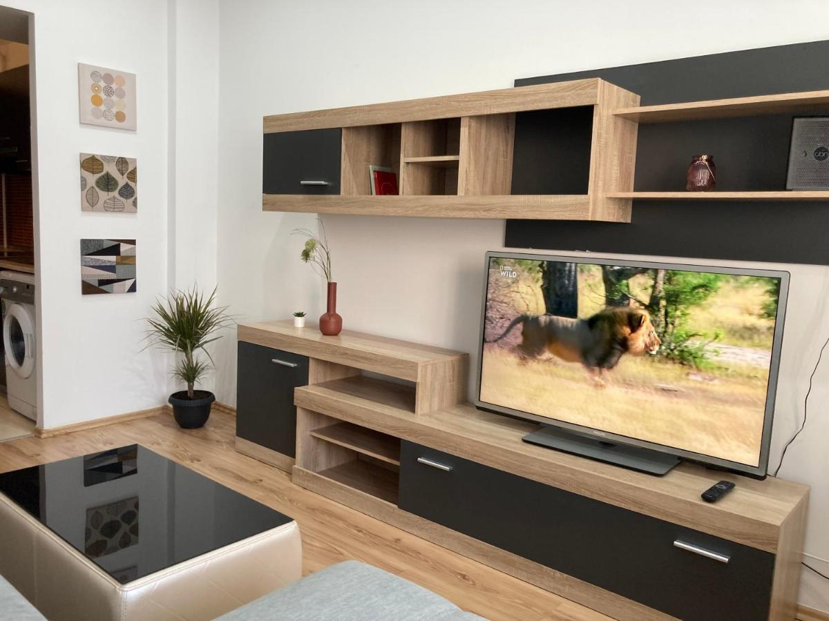 Laroka House Rin Grand Residence Modern Apartment Бухарест Екстер'єр фото