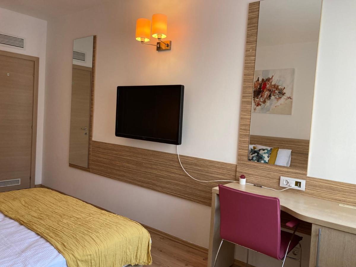 Laroka House Rin Grand Residence Modern Apartment Бухарест Екстер'єр фото